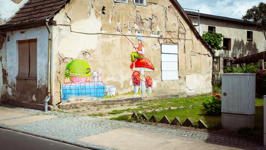 Auf den Spuren der Graffiti-Kunst in Loitz - Der Fischer und sein Fischlein